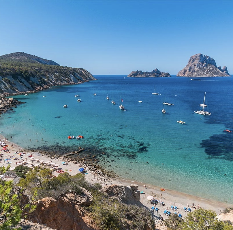 Explorer les plus belles criques  d'Ibiza